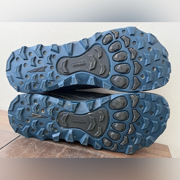 Altra Loan Peak 4 Sneakers Mens size 9.5 - Picture 9 of 12